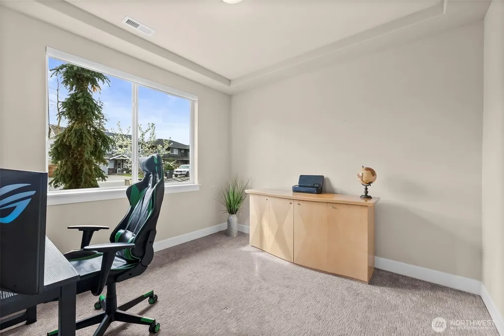 5703 146th Street Ct E Puyallup WA 98375