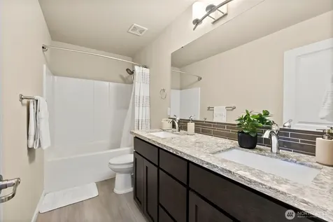 5703 146th Street Ct E Puyallup WA 98375