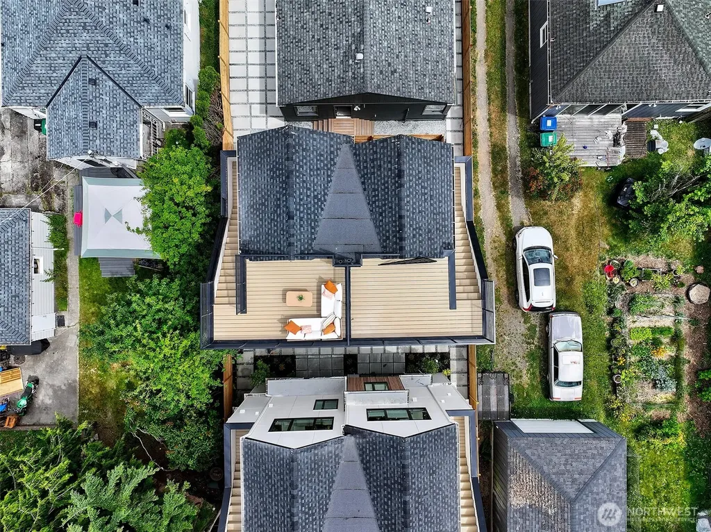 8733 13th Avenue NW Seattle WA 98117