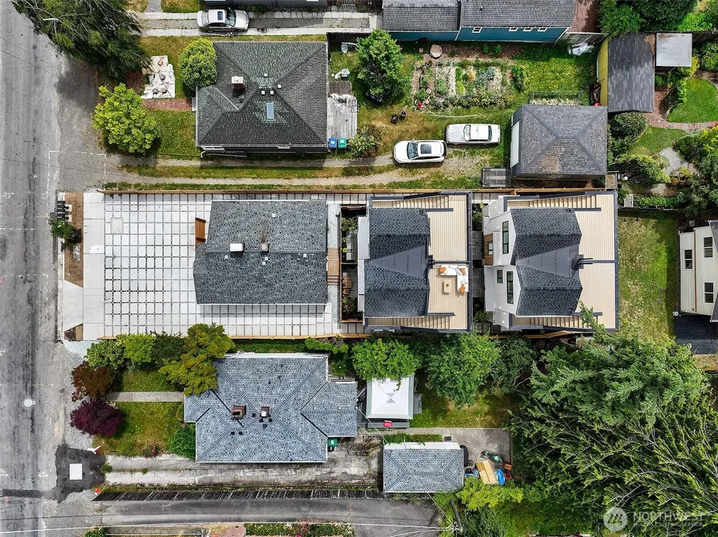 8733 13th Avenue NW Seattle WA 98117