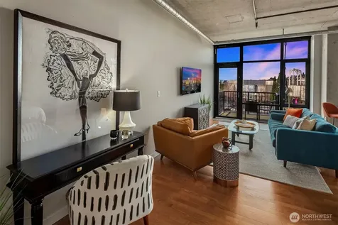 2720 3rd Avenue Seattle WA 98121