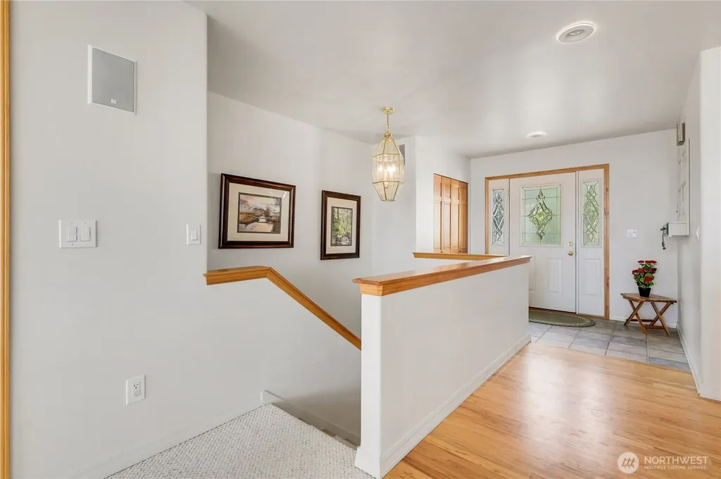 82 Montgomery Lane Port Ludlow WA 98365