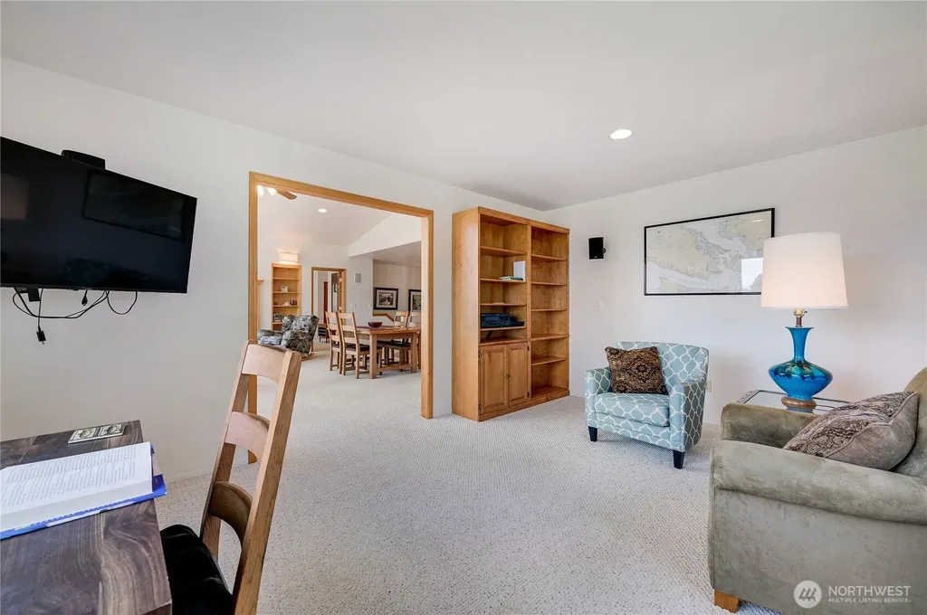 82 Montgomery Lane Port Ludlow WA 98365