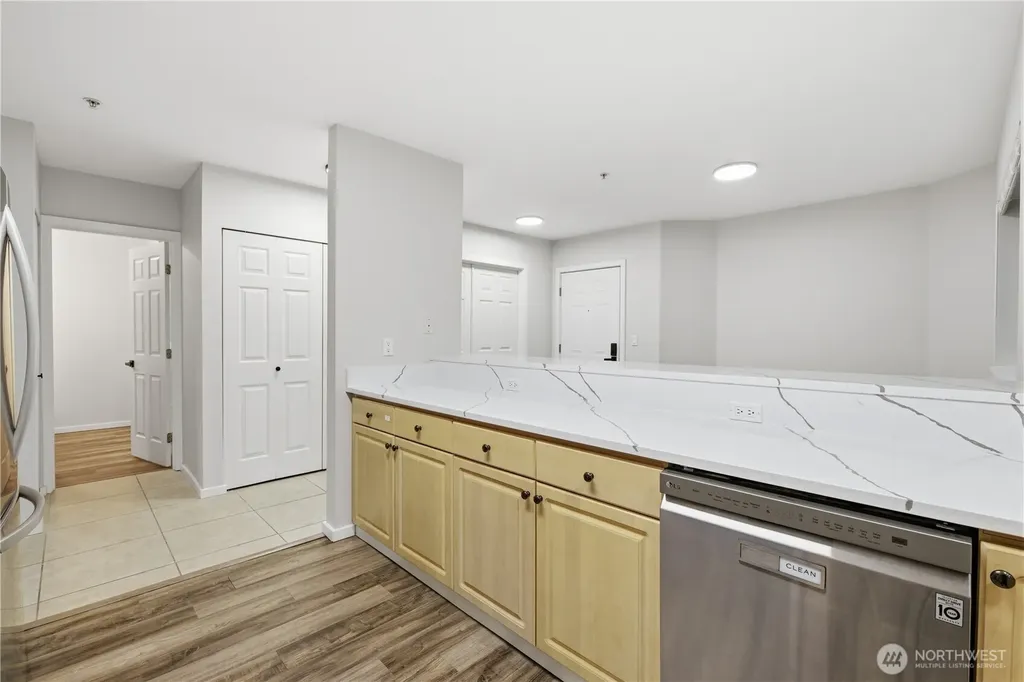 15340 Macadam Road S Tukwila WA 98188