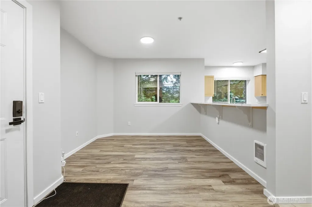 15340 Macadam Road S Tukwila WA 98188