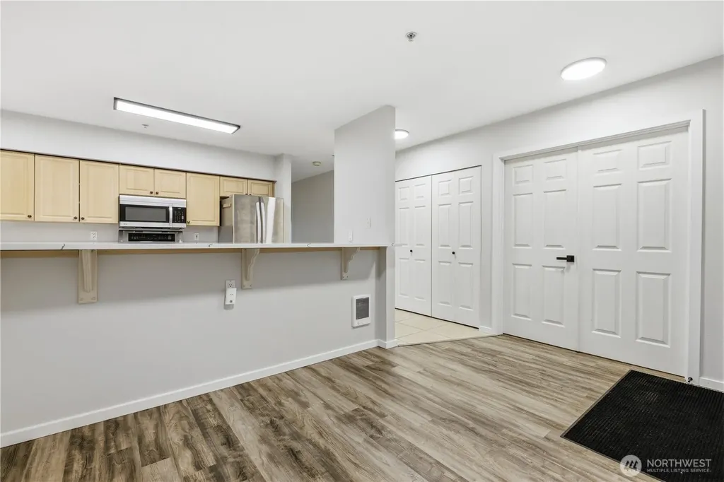 15340 Macadam Road S Tukwila WA 98188