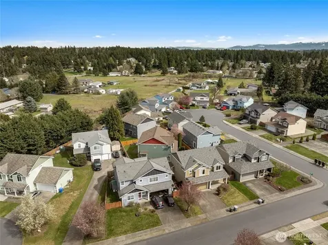 16425 39th Avenue E Tacoma WA 98446