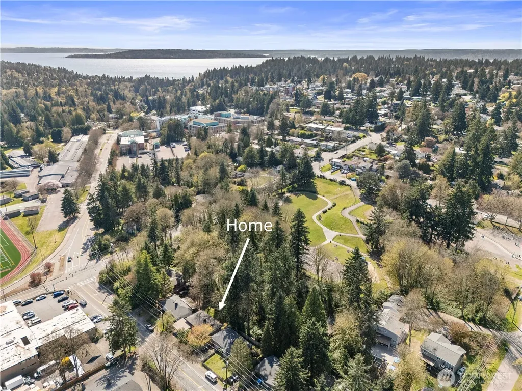 15829 4th Avenue SW Burien WA 98166