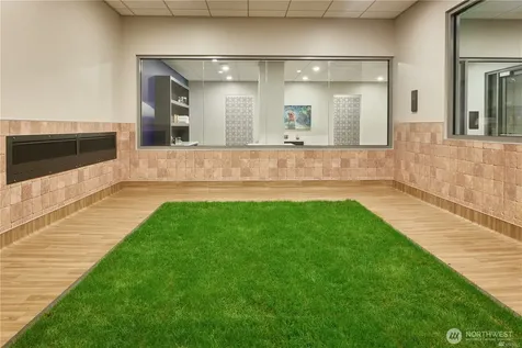 1340 4th Avenue Seattle WA 98101