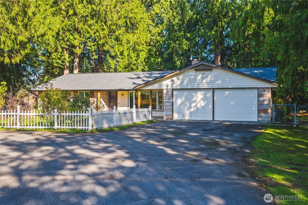 1910 Forest Ridge Place Mount Vernon WA 98273