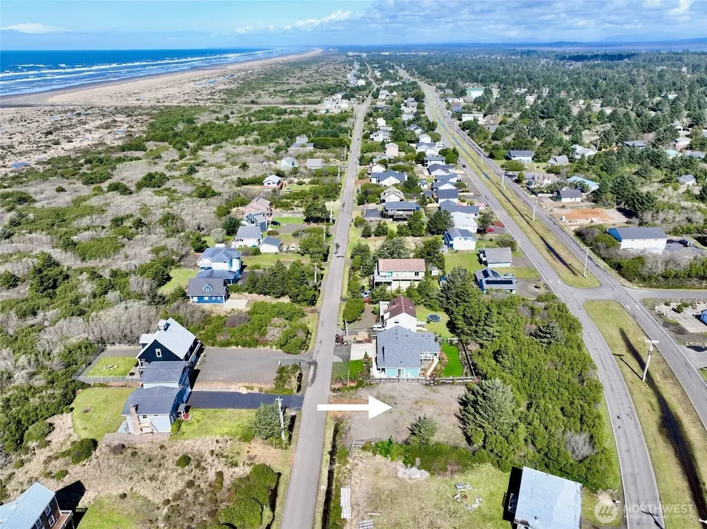 578 Sand Dune Avenue SW Ocean Shores WA 98569