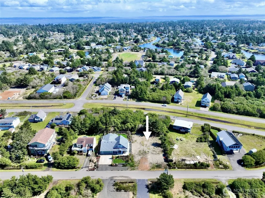 578 Sand Dune Avenue SW Ocean Shores WA 98569