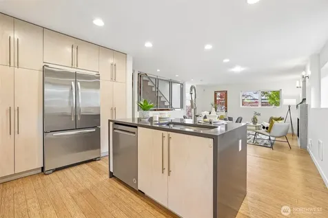 2113 15th Avenue S Seattle WA 98144