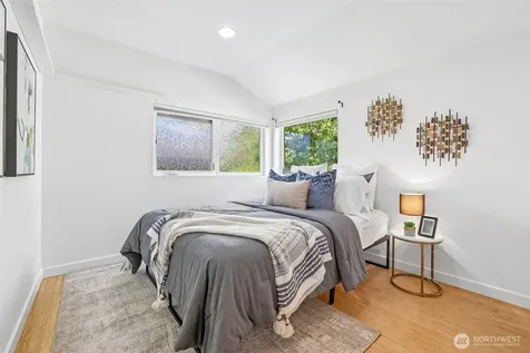 2113 15th Avenue S Seattle WA 98144