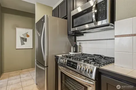 2801 1st Avenue Seattle WA 98121