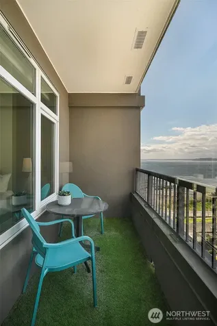 2801 1st Avenue Seattle WA 98121