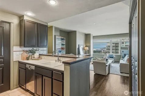 2801 1st Avenue Seattle WA 98121