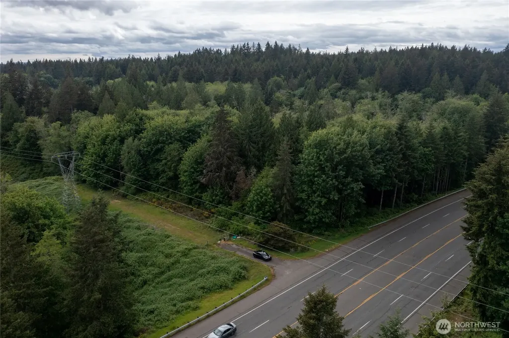 3761 NW Trigger Avenue NE Silverdale WA 98383