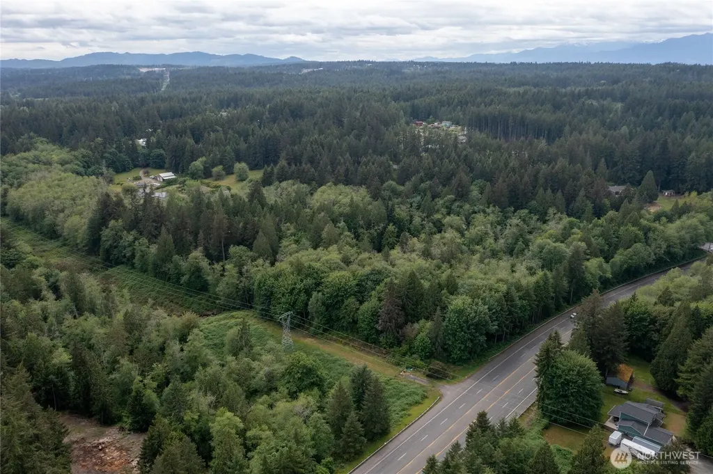 3761 NW Trigger Avenue NE Silverdale WA 98383