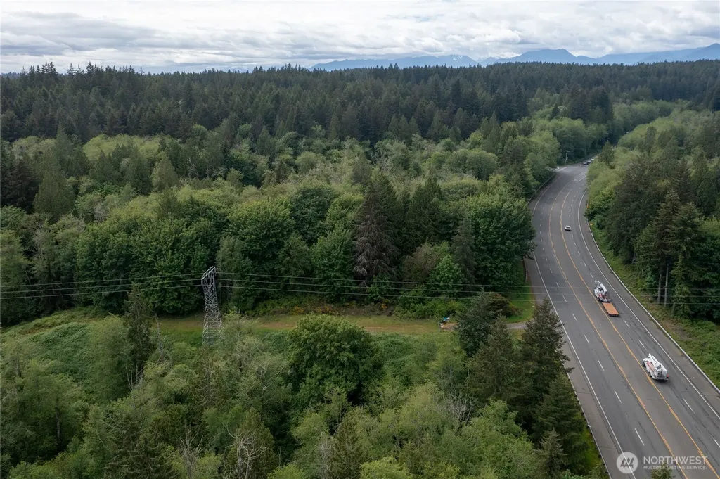 3761 NW Trigger Avenue NE Silverdale WA 98383