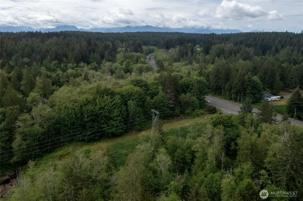 3761 NW Trigger Avenue NE Silverdale WA 98383