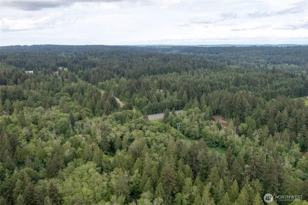 3761 NW Trigger Avenue NE Silverdale WA 98383