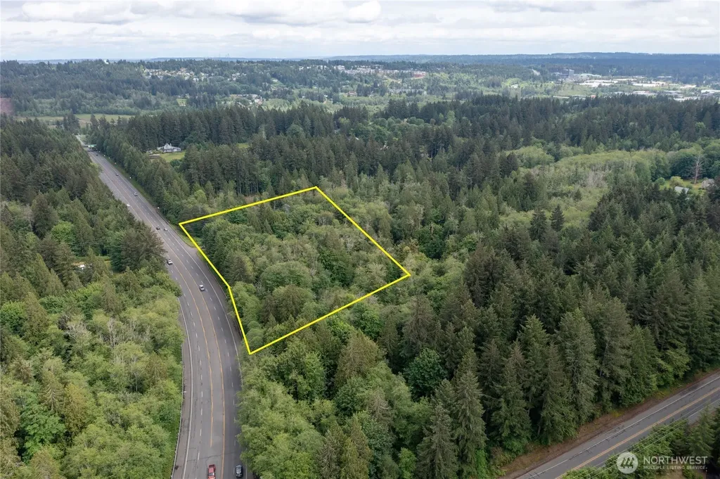 3761 NW Trigger Avenue NE Silverdale WA 98383