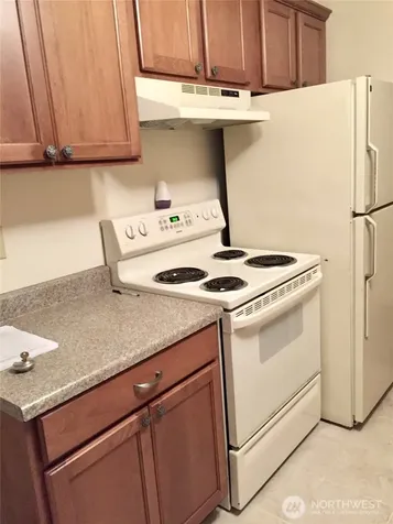 328 Burnett Avenue N Renton WA 98057
