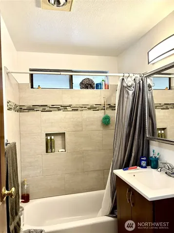 328 Burnett Avenue N Renton WA 98057