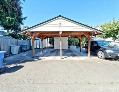 328 Burnett Avenue N Renton WA 98057