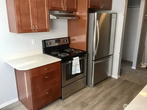 328 Burnett Avenue N Renton WA 98057