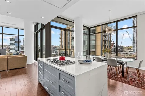 900 Lenora Street Seattle WA 98121