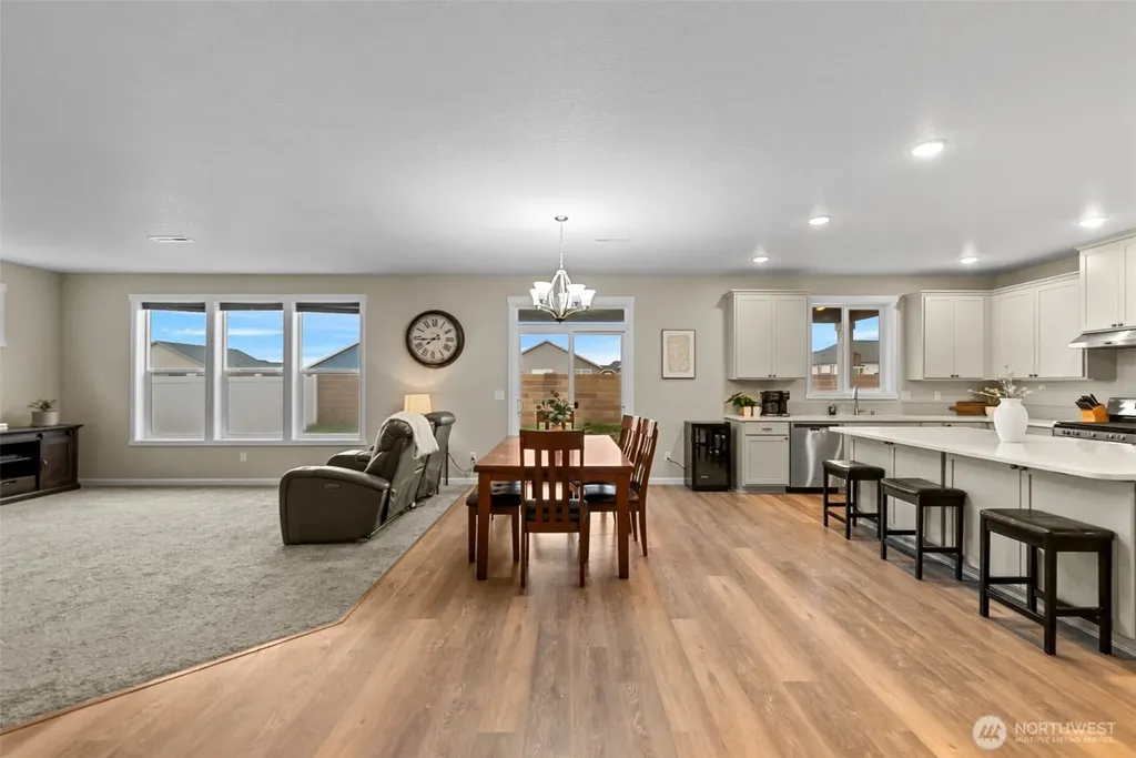 911 NE 7th Avenue Quincy WA 98848