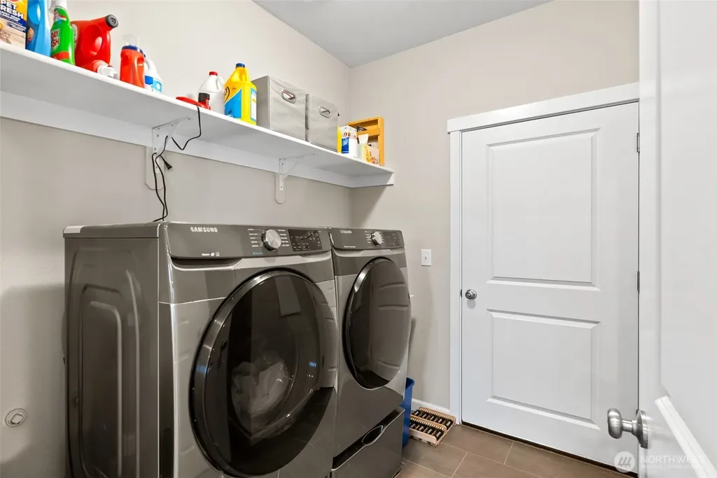 911 NE 7th Avenue Quincy WA 98848