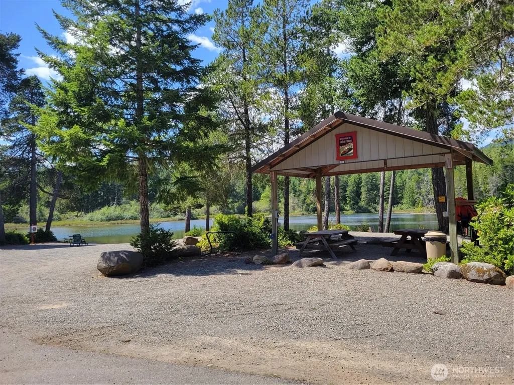41 N Picnic Drive NW Lilliwaup WA 98555