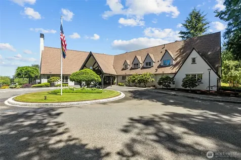 10903 Glen Acres Drive S Seattle WA 98168