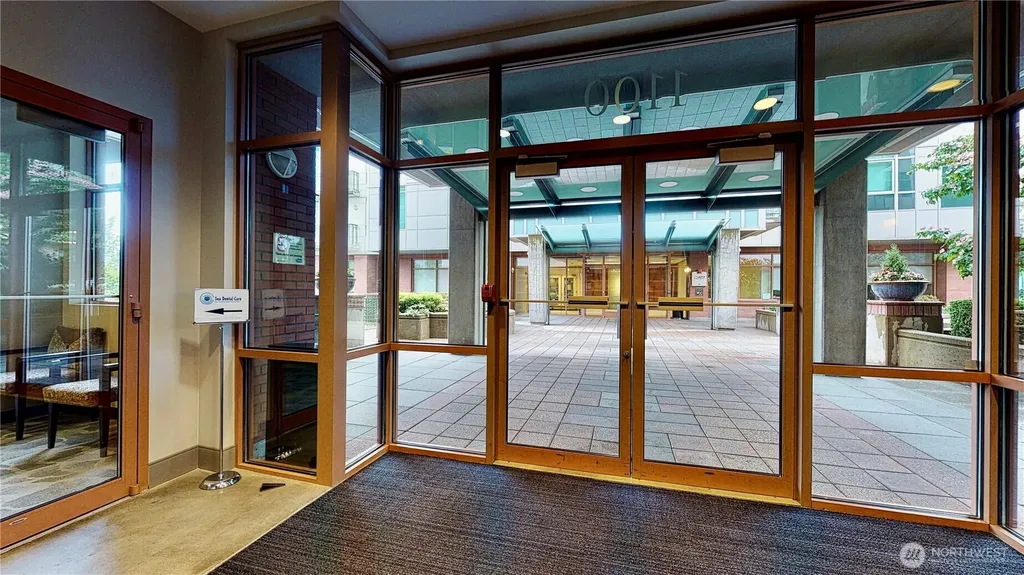 1100 106th Avenue NE Bellevue WA 98004