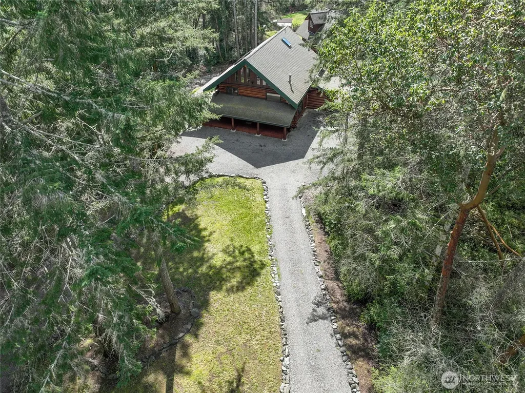 16318 82nd Street NW Lakebay WA 98349