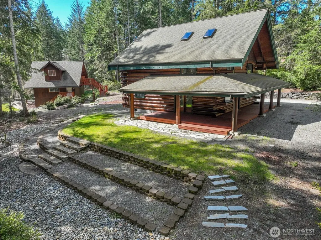 16318 82nd Street NW Lakebay WA 98349