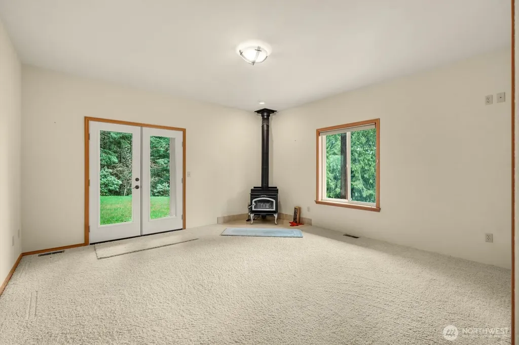 336 Big Hanaford Road Centralia WA 98531