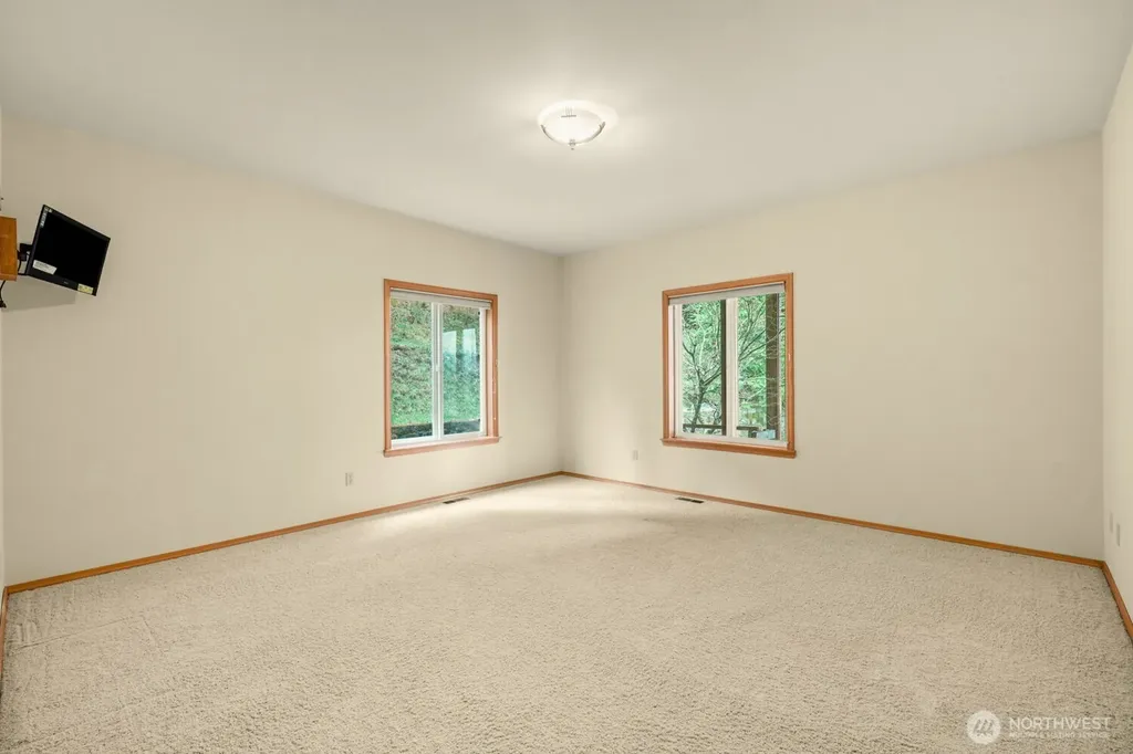 336 Big Hanaford Road Centralia WA 98531