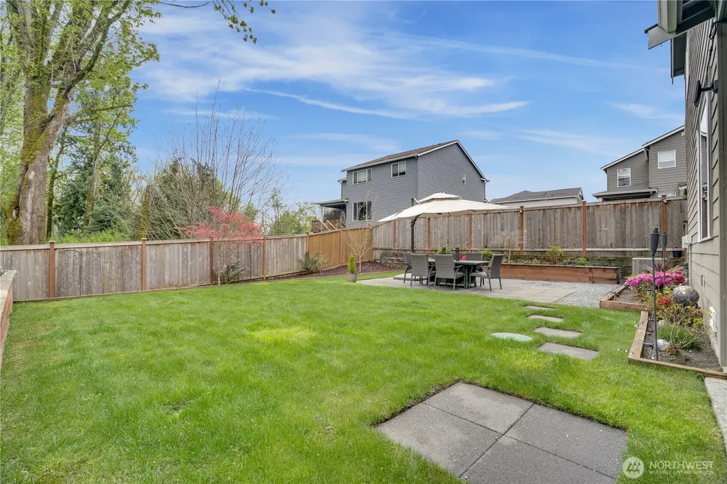 5716 13th Street Ct NE Tacoma WA 98422