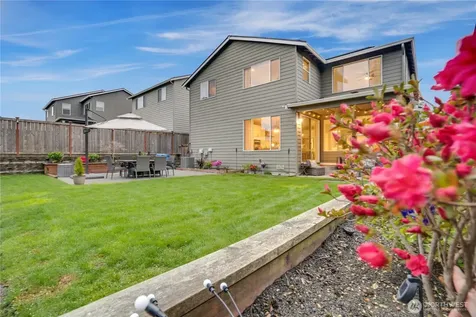5716 13th Street Ct NE Tacoma WA 98422