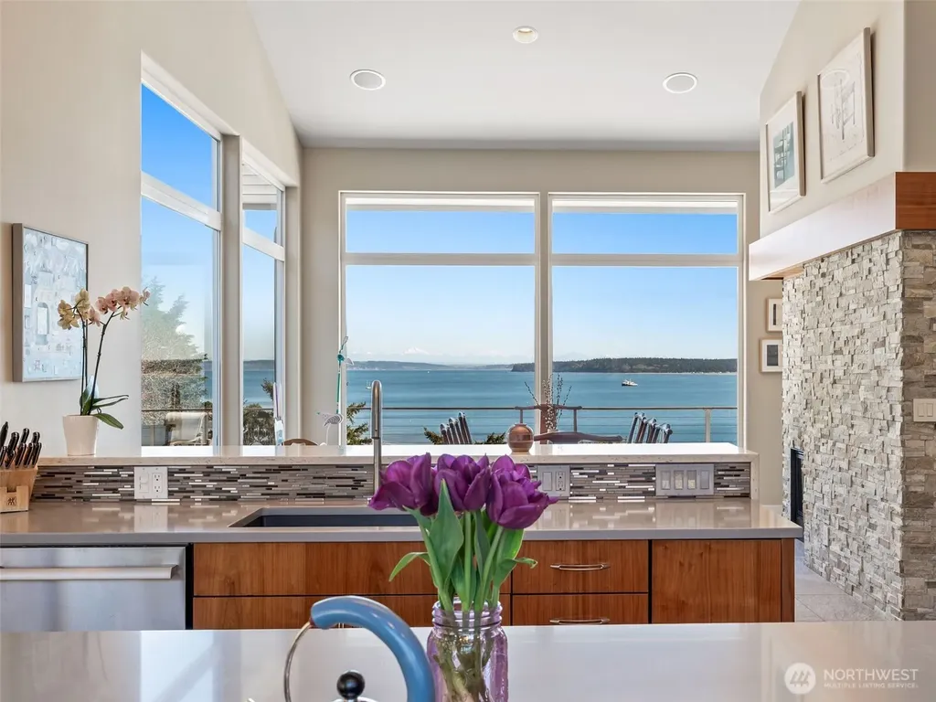 789 W Sims Way Port Townsend WA 98368