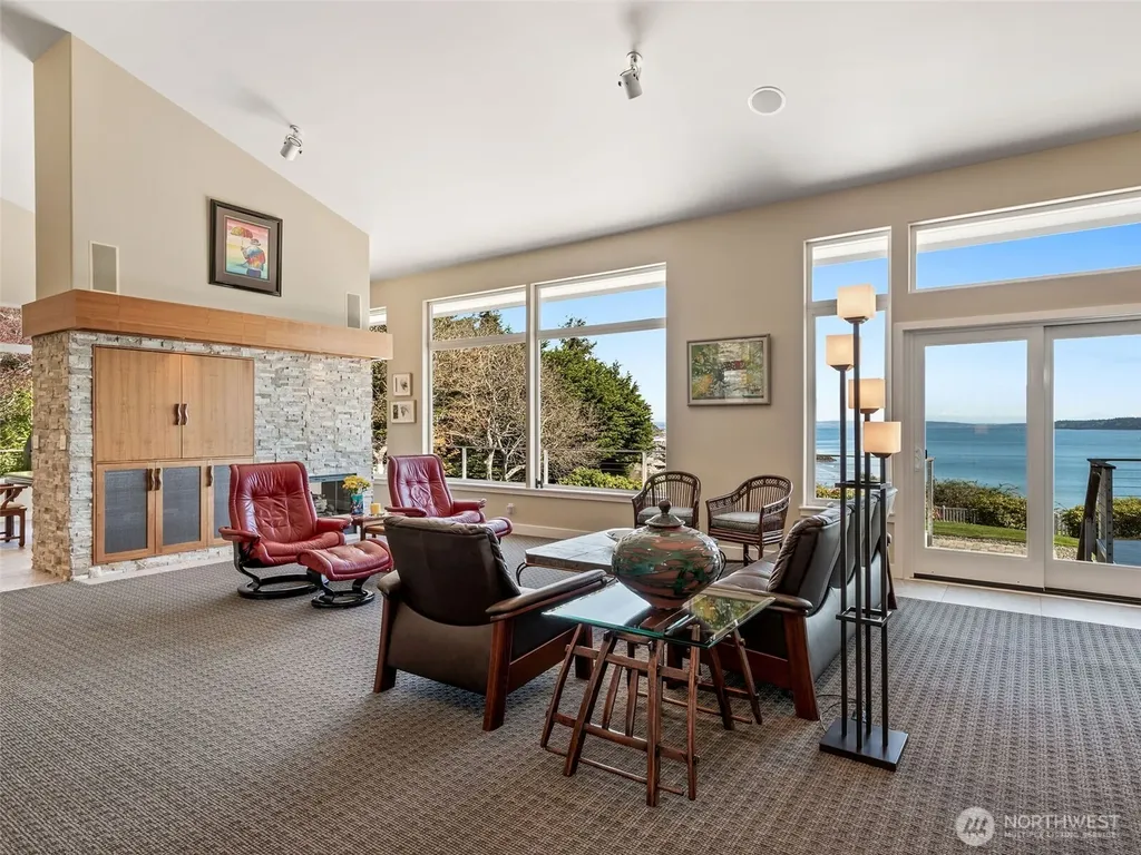 789 W Sims Way Port Townsend WA 98368