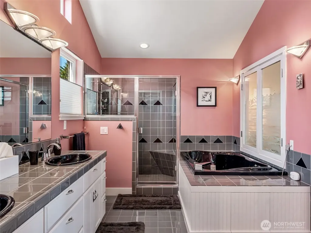 789 W Sims Way Port Townsend WA 98368