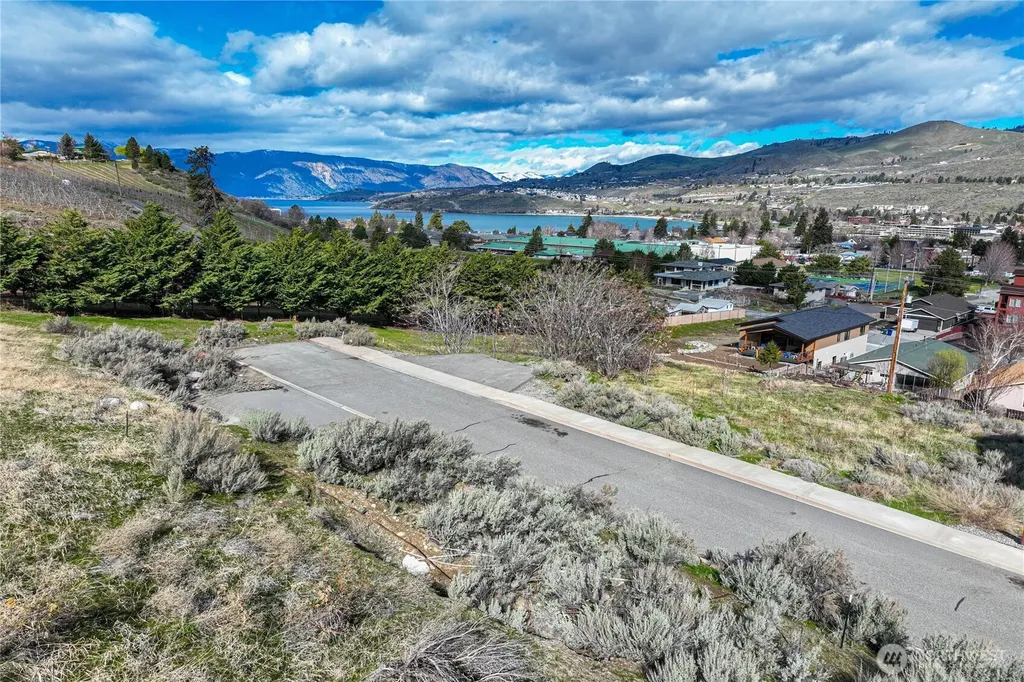 0 E Franklin Street Chelan WA 98816