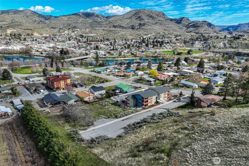 0 E Franklin Street Chelan WA 98816