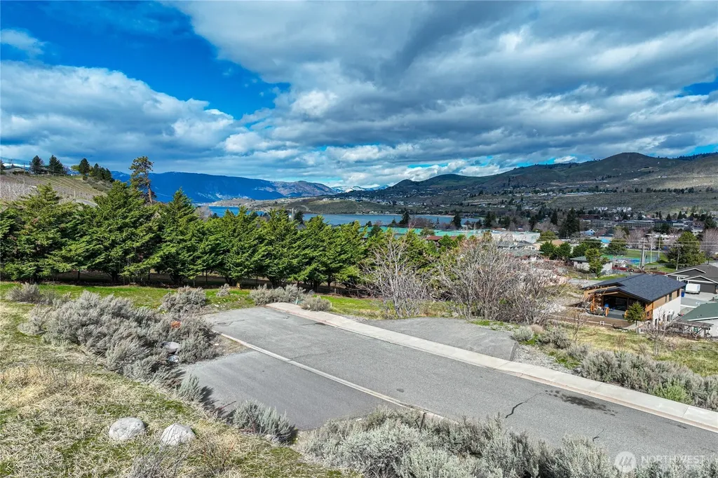 0 E Franklin Street Chelan WA 98816