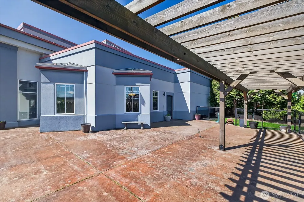 1650 W Bakerview Road Bellingham WA 98226